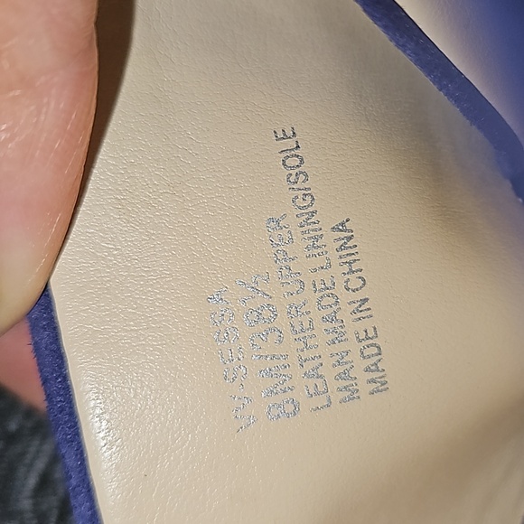 Vince Camuto Blue Suede Sessa Sandals Slip on Shoes - Picture 5 of 5